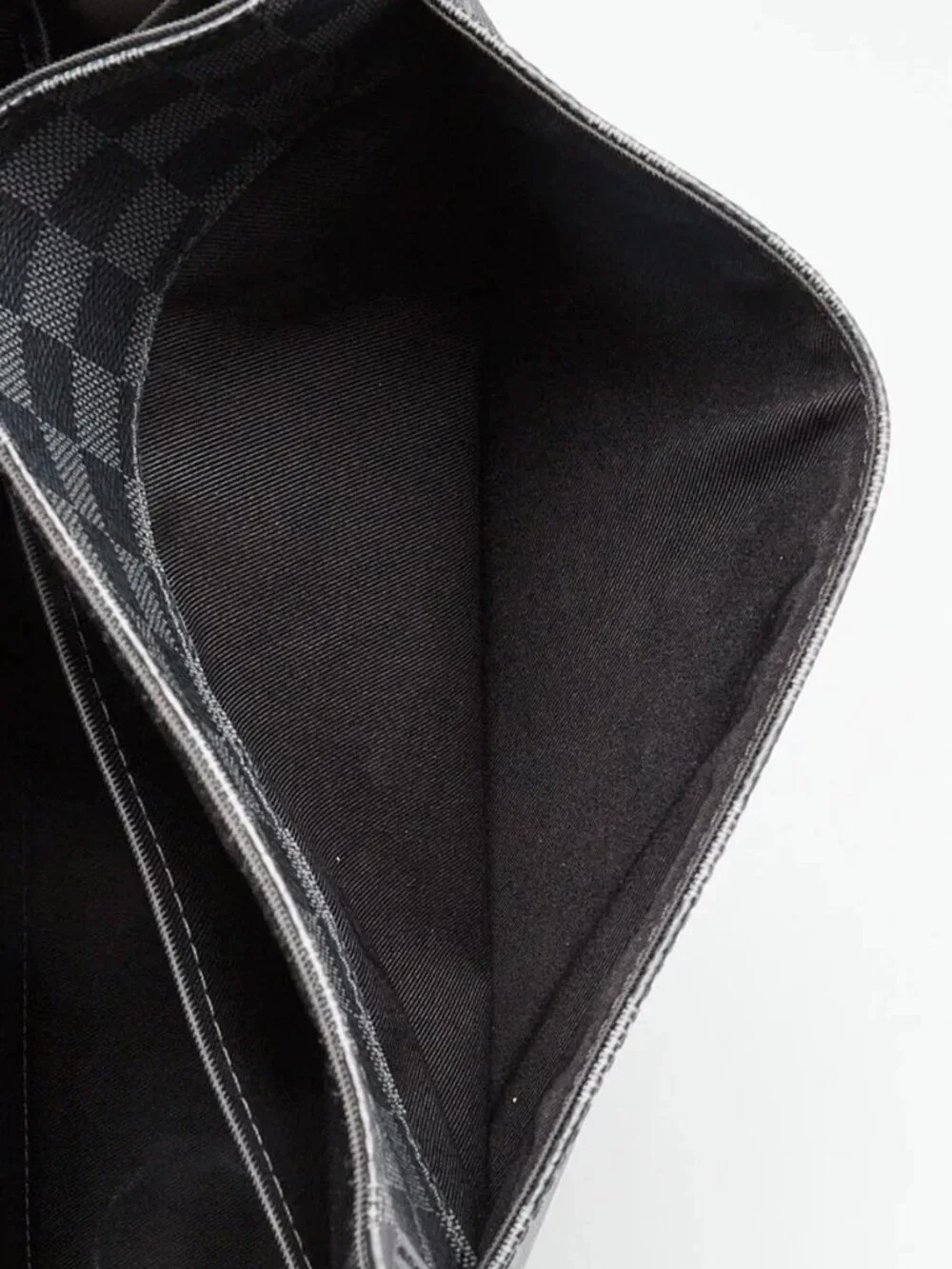 Louis Vuitton Damier Graphite District MM Messenger Bag
